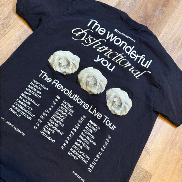 Shinedown The Revolutions Live Tour T Shirt Large - Picture 4 of 5